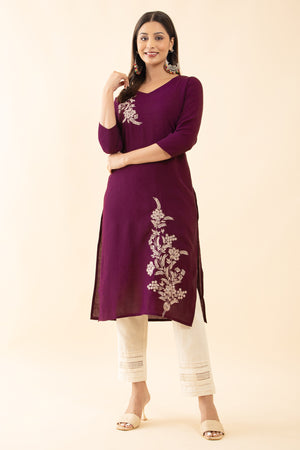 Textured Dobby Kurta with Floral Embroidery - Burgundy 