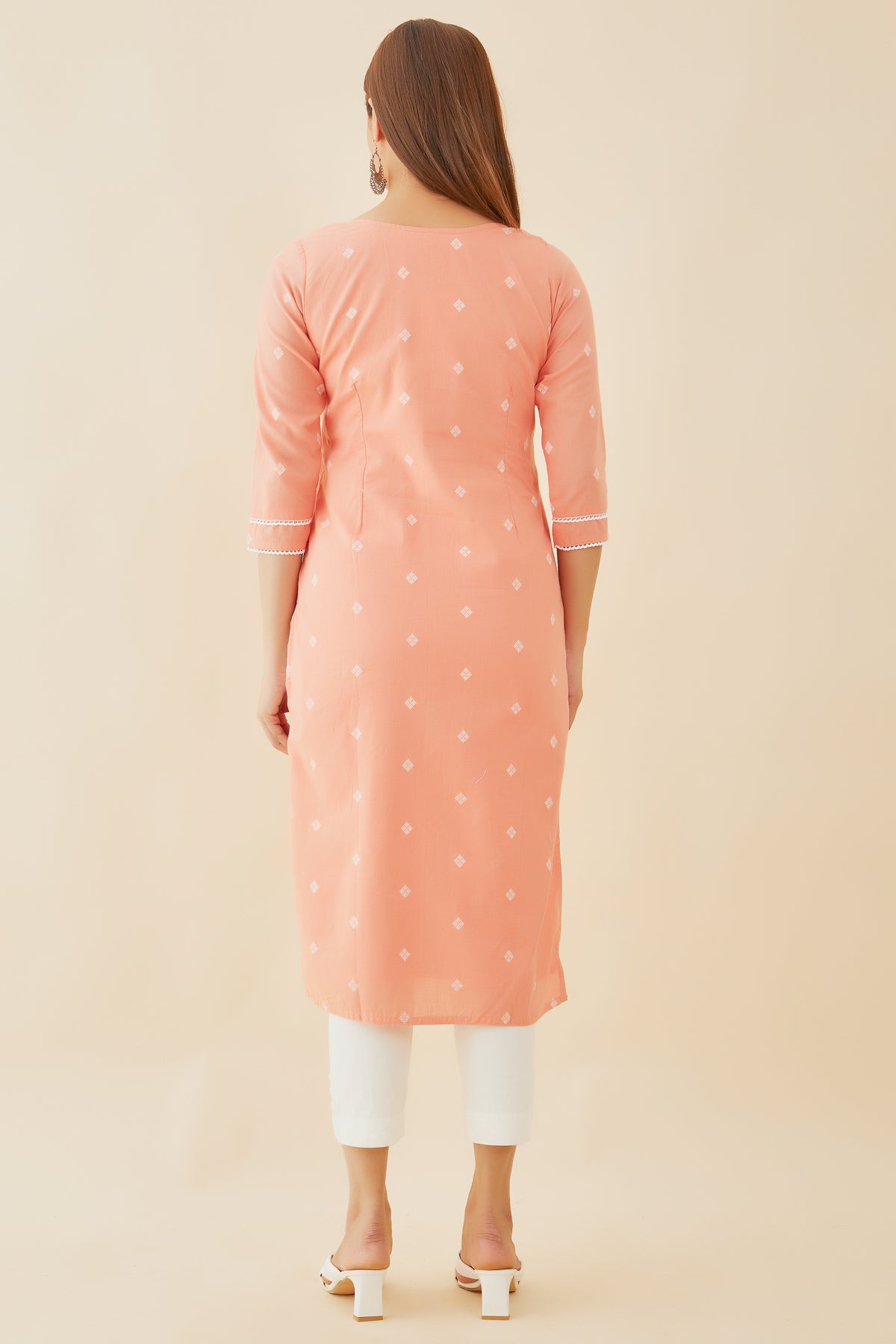 Foil Mirror Embellished With Geometric Embroidery Dobby Weave Kurta Peach