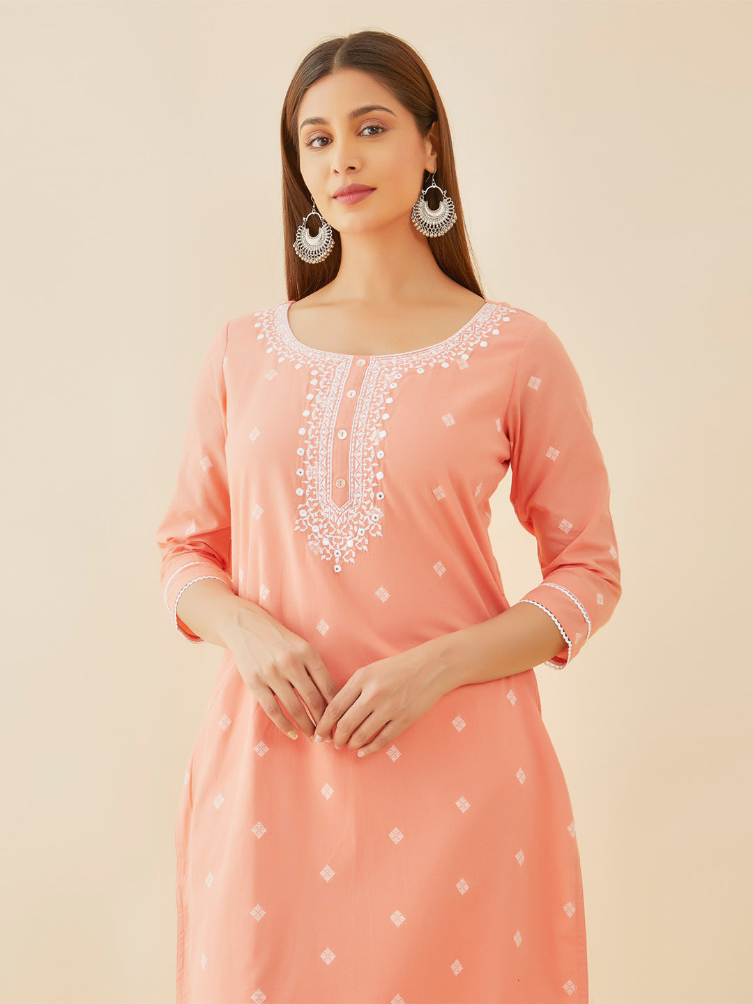 Foil Mirror Embellished With Geometric Embroidery Dobby Weave Kurta Peach