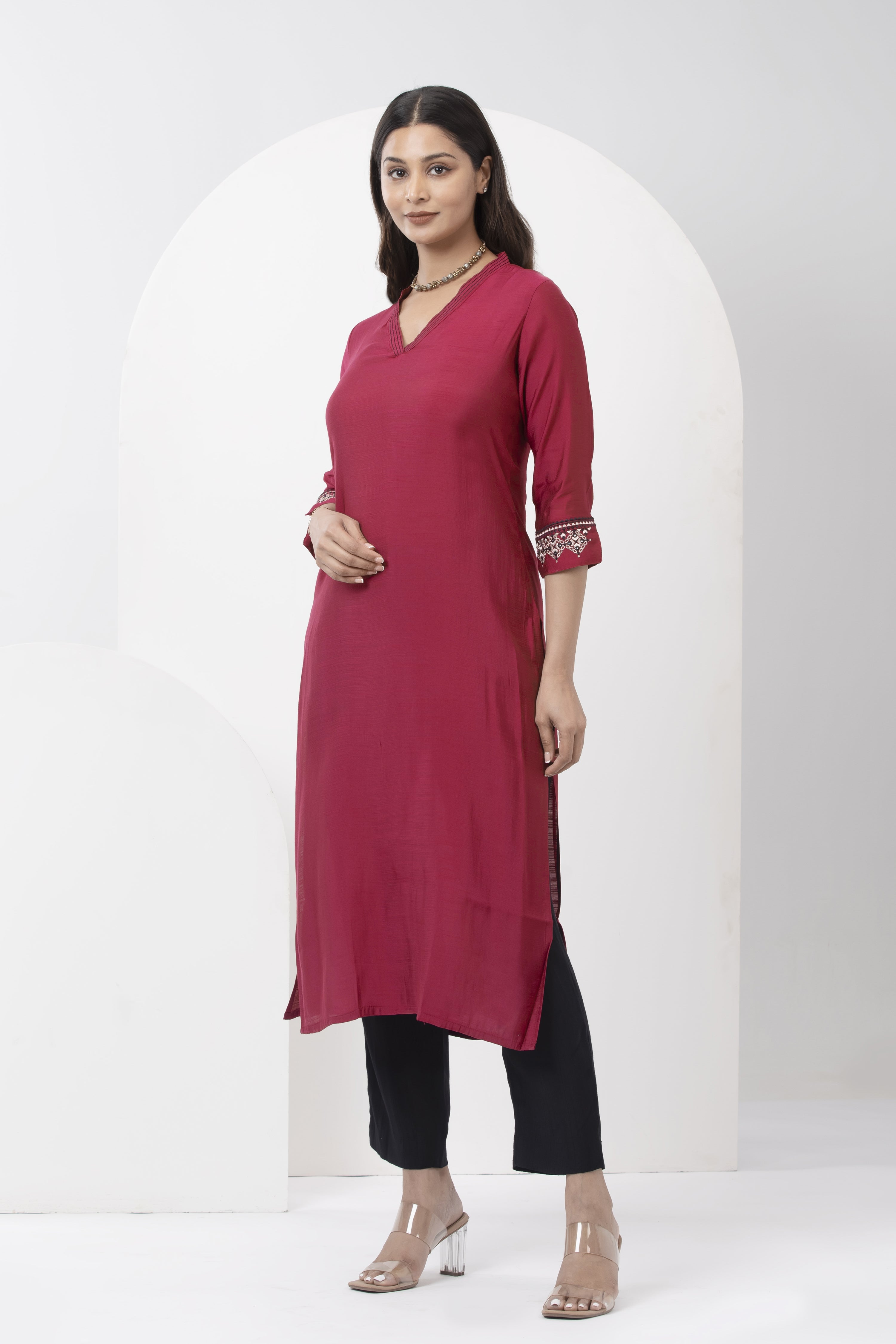 Kurta with Contrast Embroidered Sleeves - Pink