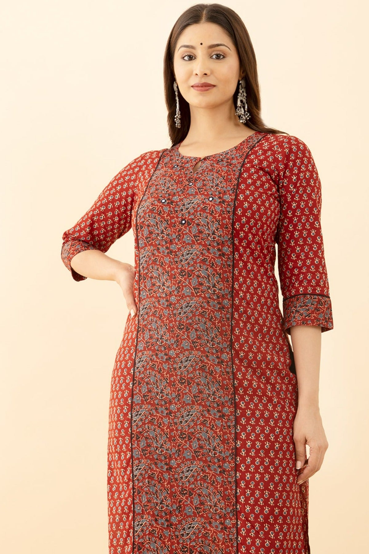 Modern Red Ditsy Floral Kurta Printed Mirror