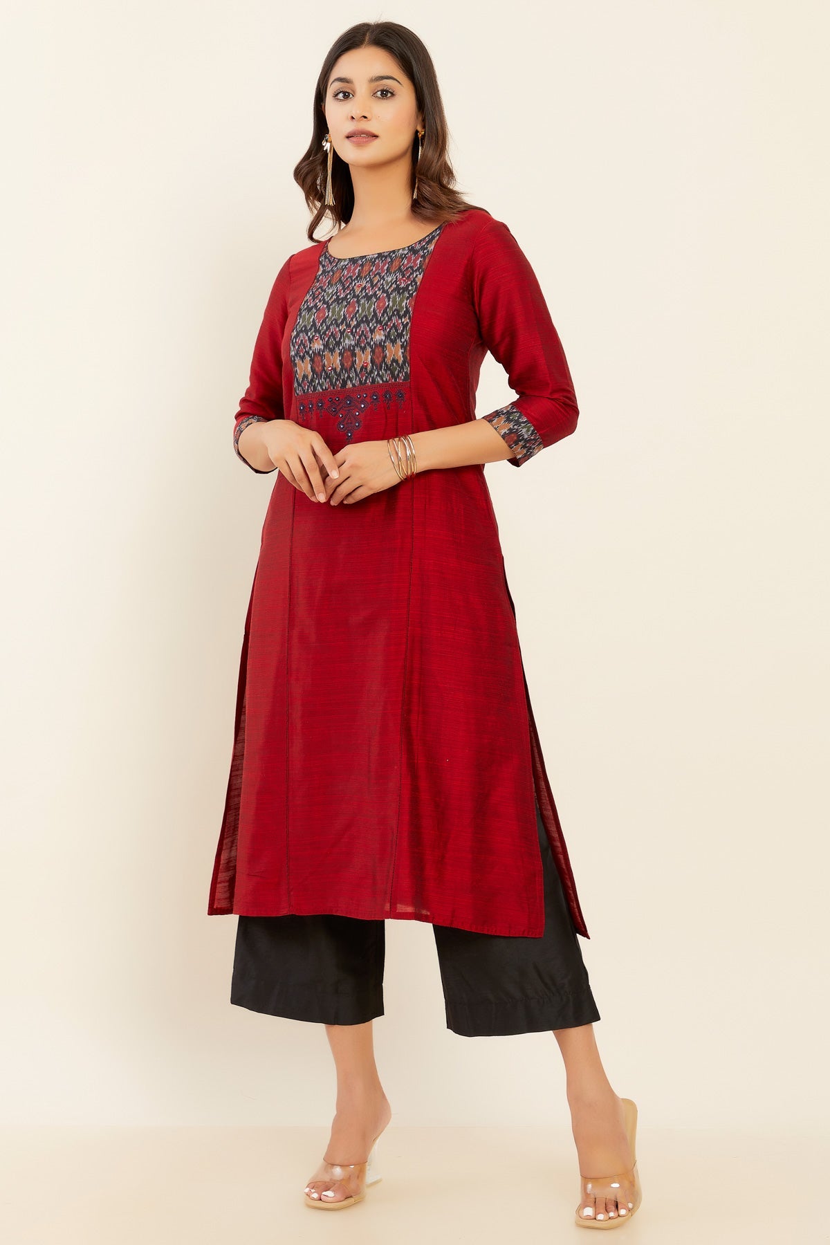 Tribal Embroidered Motif & Ikkat Printed Kurta - Maroon