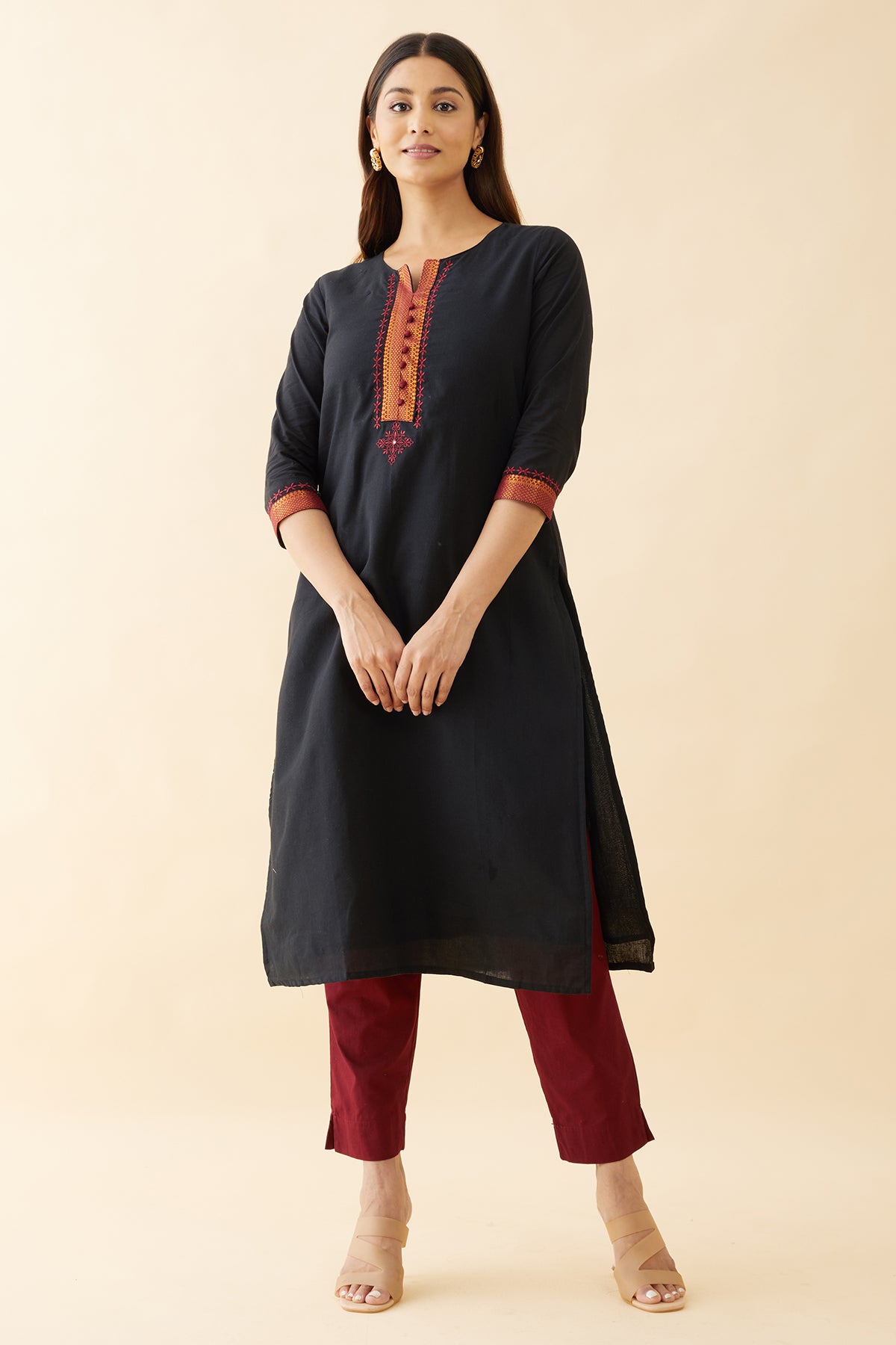 Manglagiri Embroidered Kurta - Black