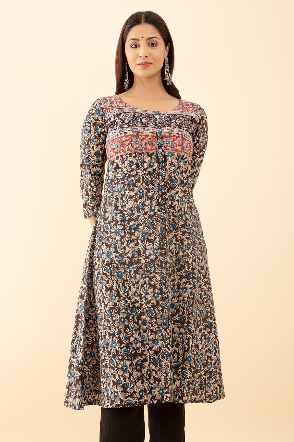 Classic Black Kurta with Ditsy Floral Print with Button