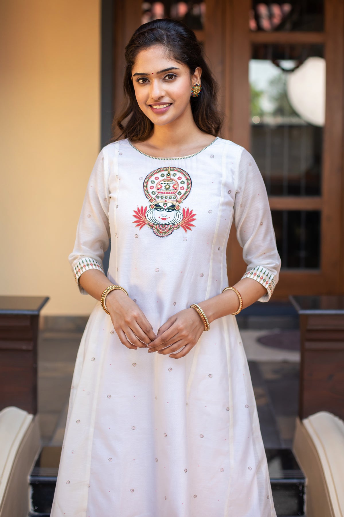 Kathakali Motif Placement Embroidered Asymmetric Kurta White