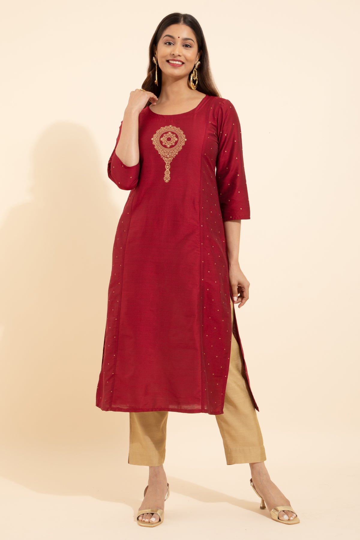 Vaalkannadi Printed Kurta - Maroon