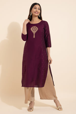 Women valkannadi kurta