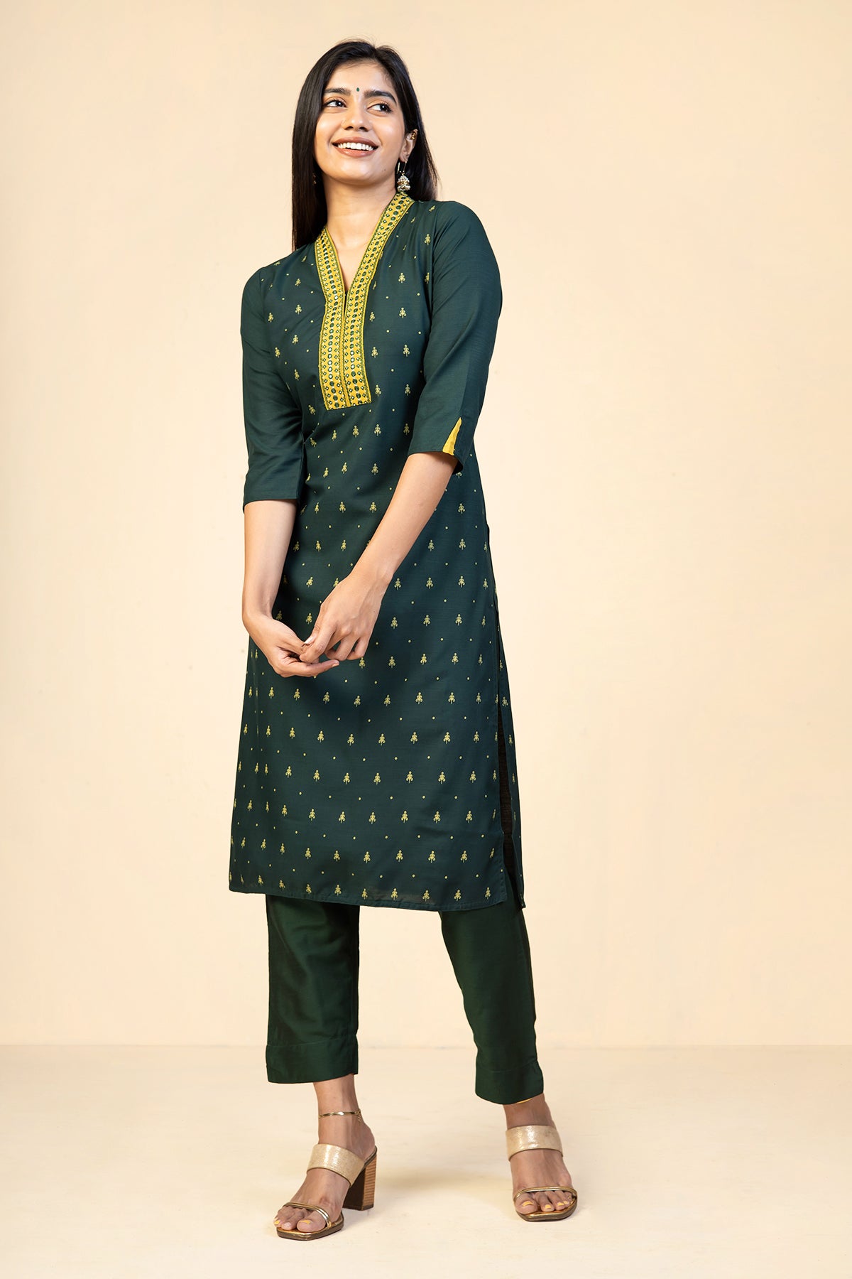 Geometric Motif Embroidered With All Over Butta Printed Kurta Green