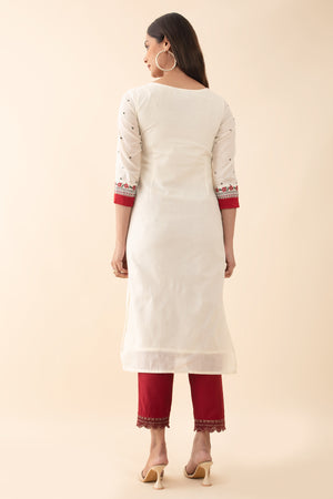 Floral Embroidered Kurta - Off-White & Red