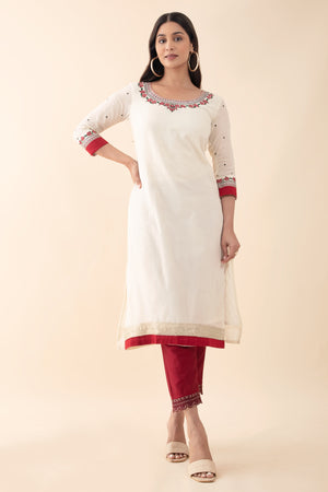 Floral Embroidered Kurta - Off-White & Red