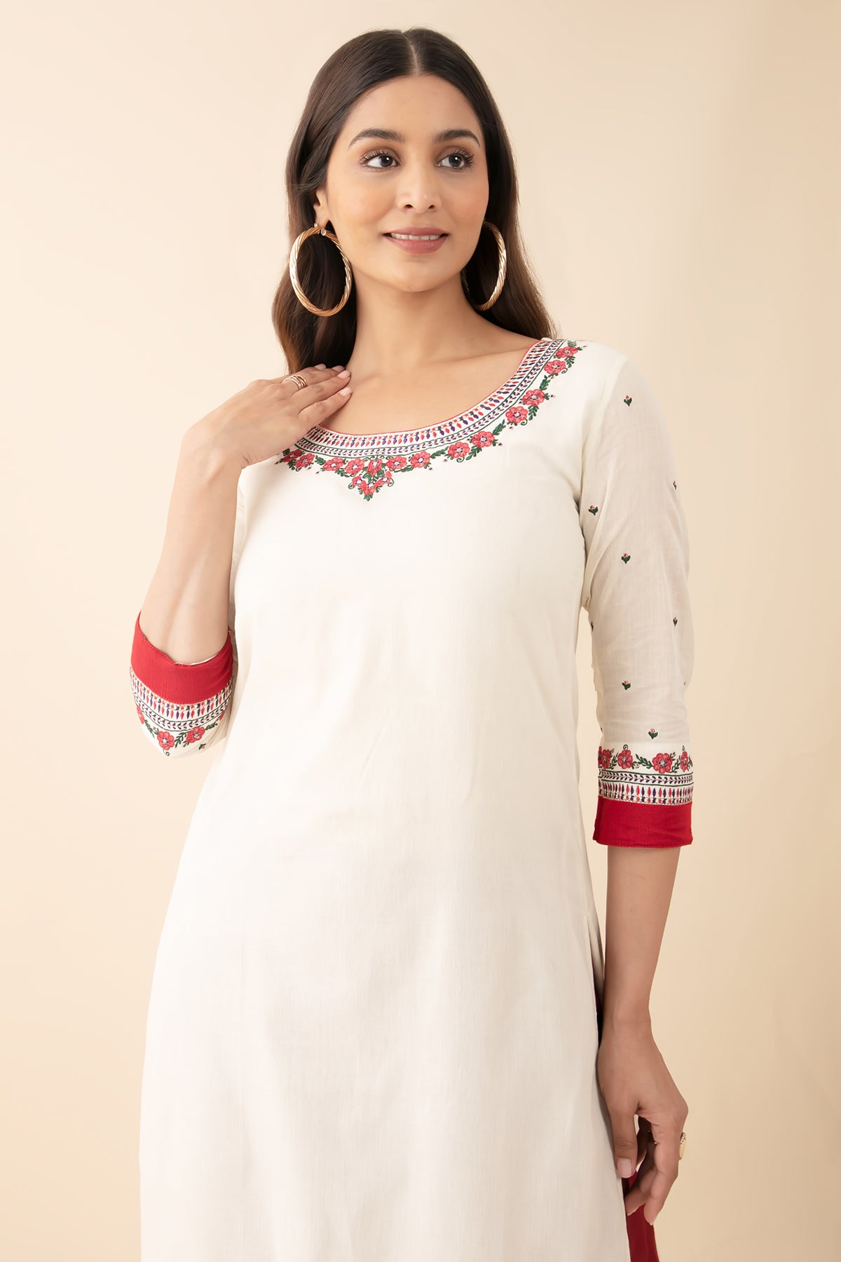 Floral Embroidered Kurta - Off-White & Red