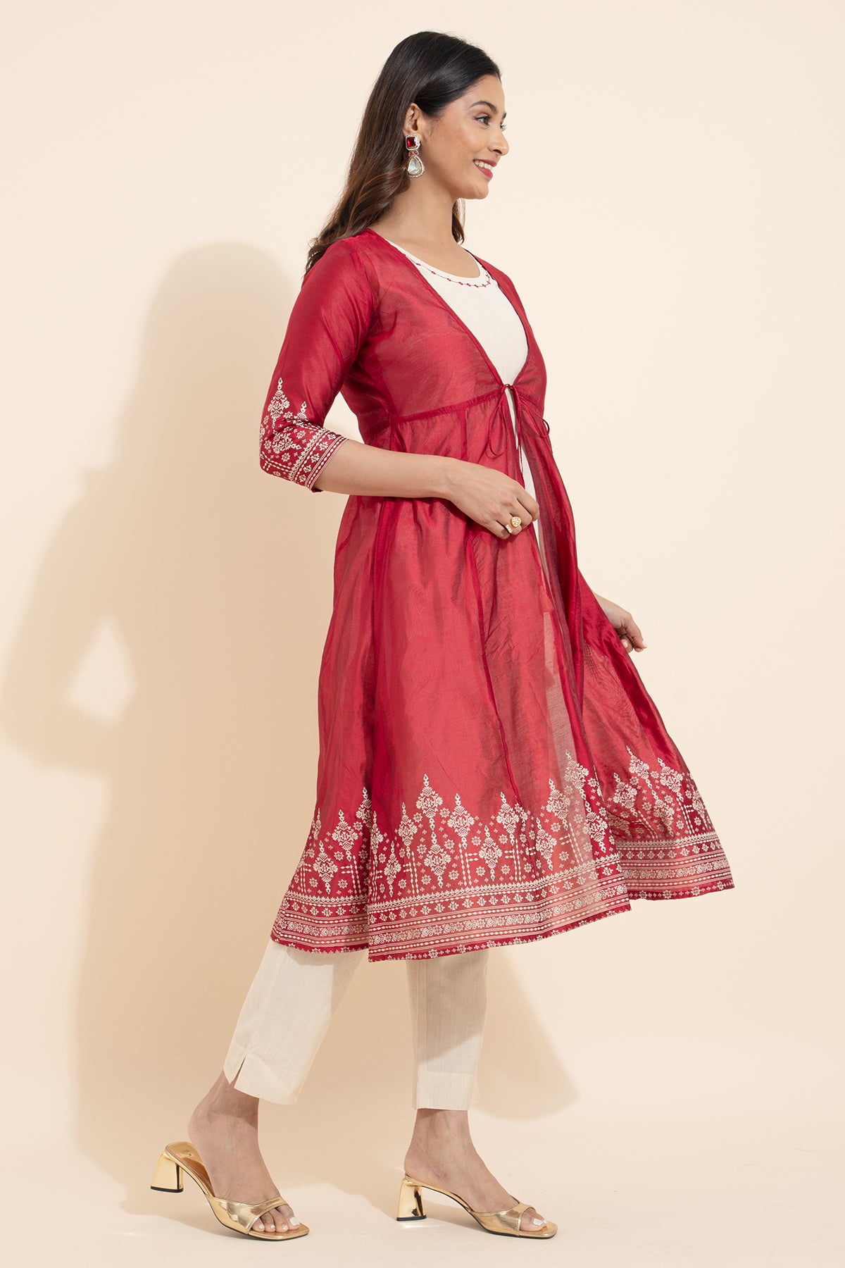 Floral Printed Kurta with Overcoat & Tie-up - Off-White & Red