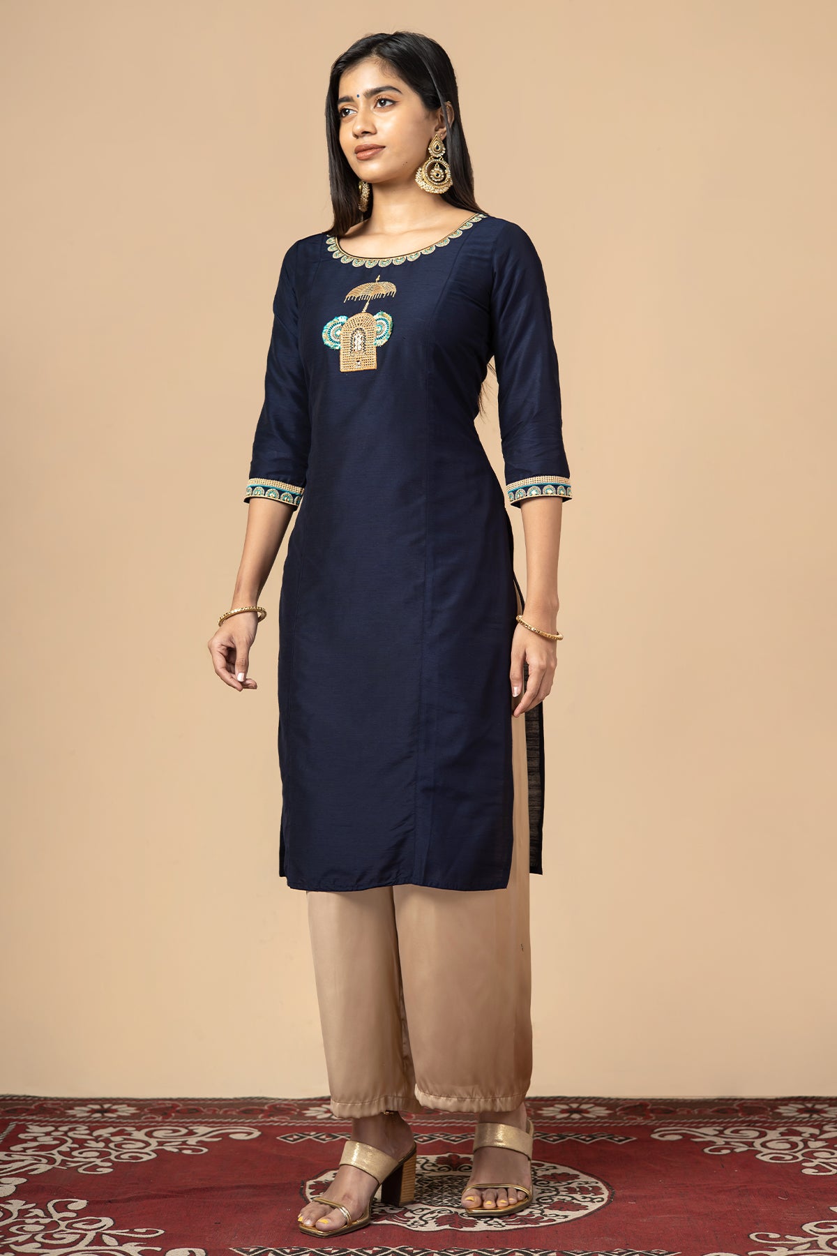 Geometric Motif Embroidered Placement Kurta Navy