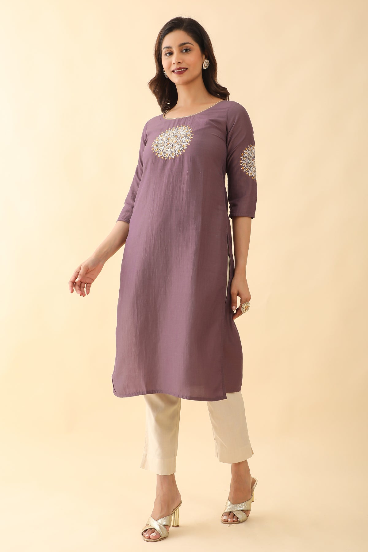 Mandala Motif Embroidered Kurta Purple