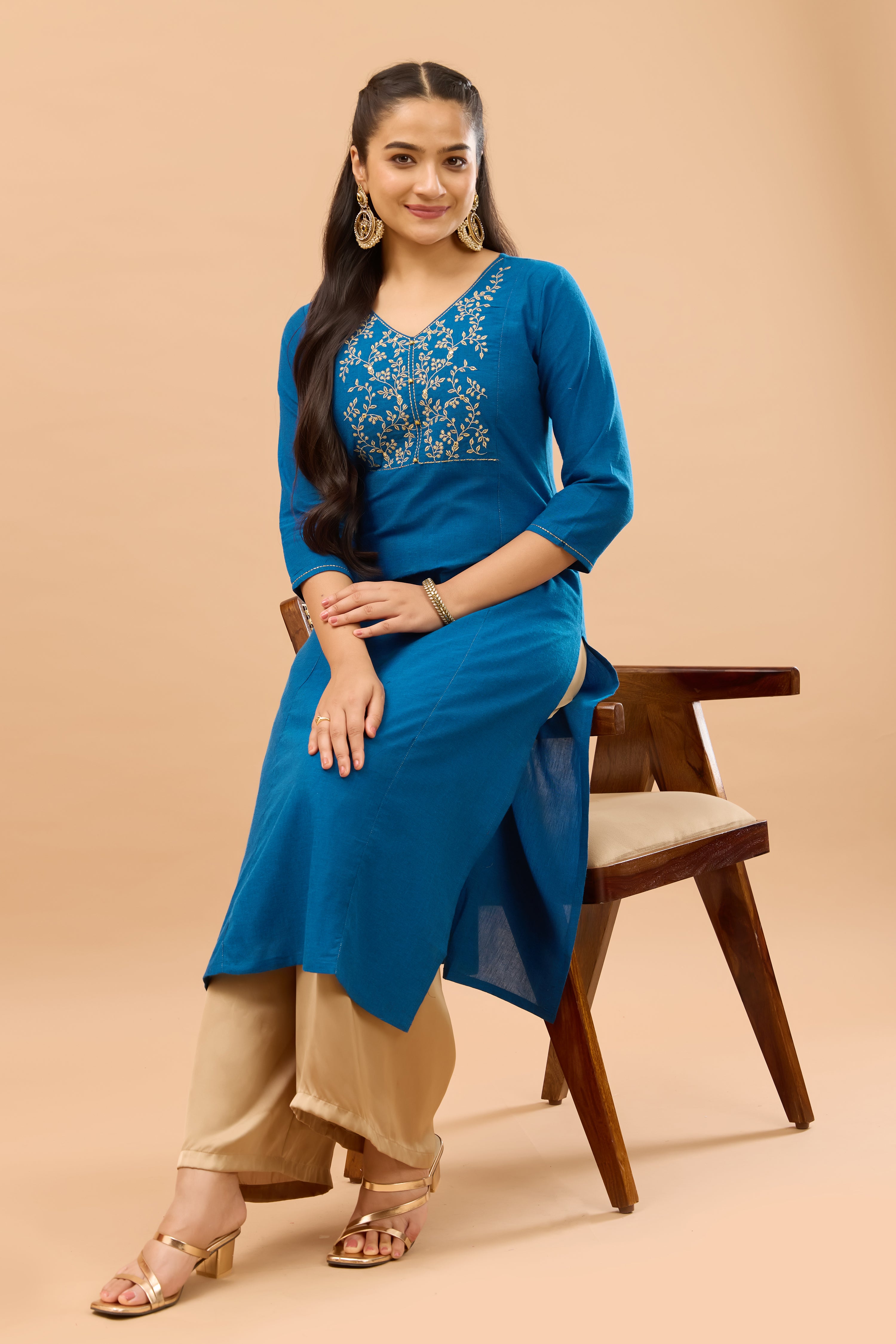 Floral Embroidered Blue Kurta