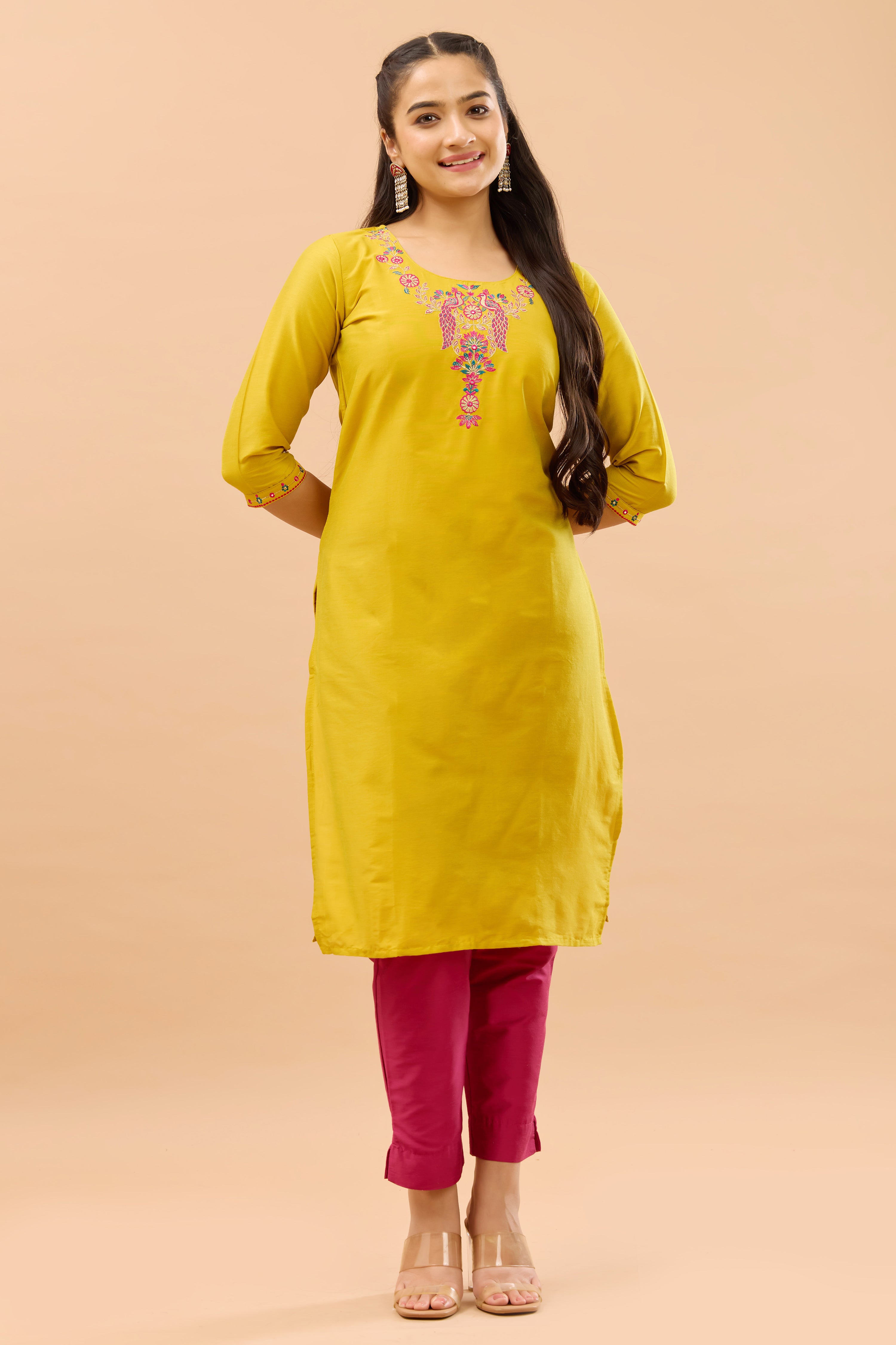 Vanasingaram Embroidered Lime Yellow Kurta