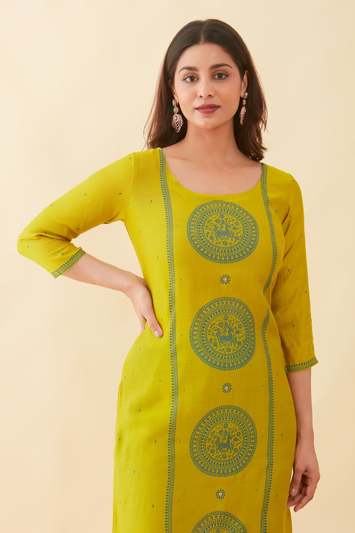 Contrast Mandala Printed Kurta Green