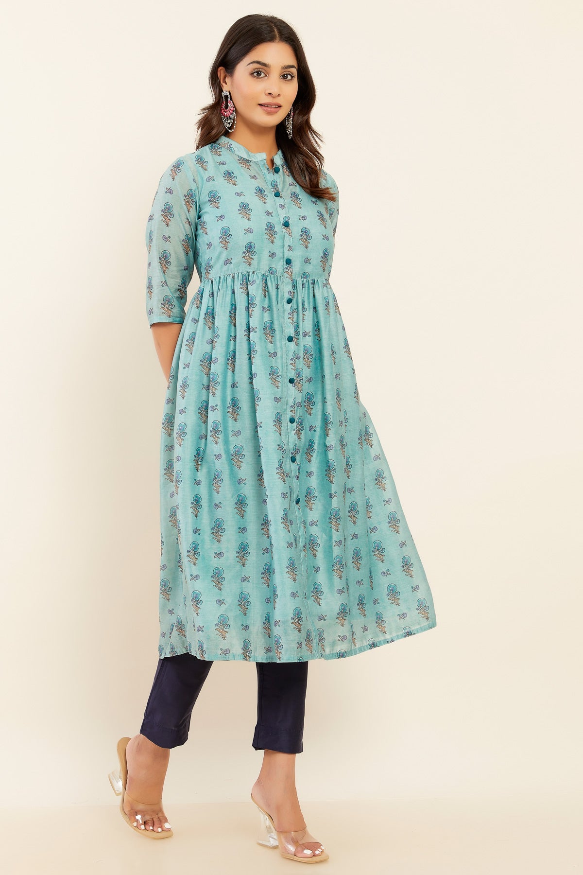Contrast All Over Floral Printed Kurta - Blue