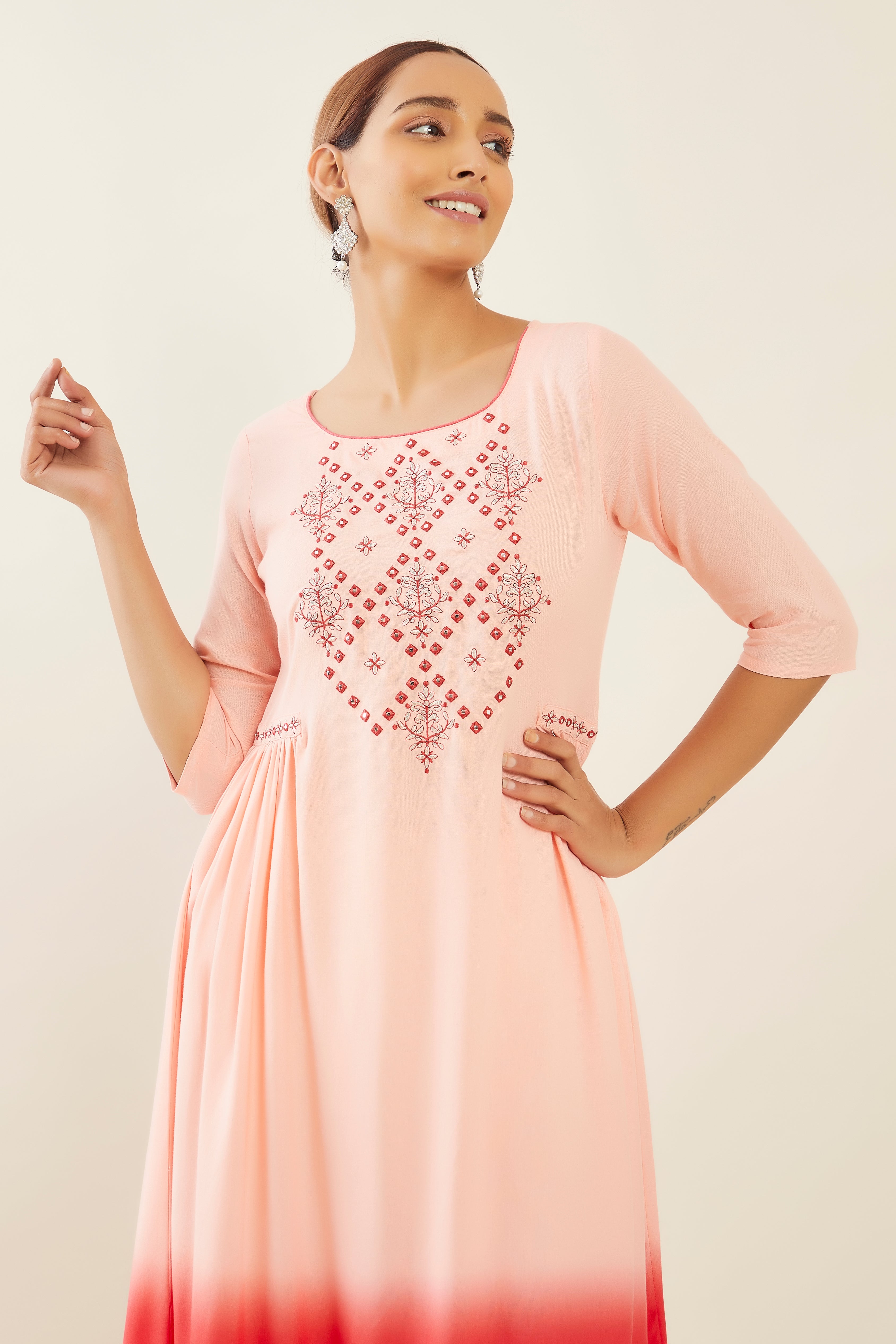 Tie Dye Embroidered With Foil Mirror Kurta Peach