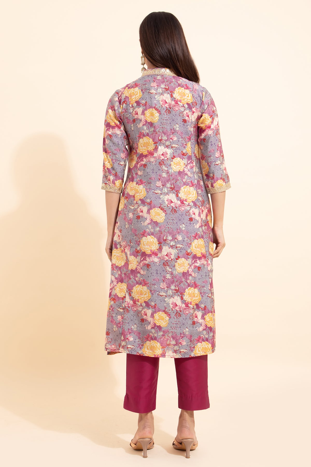 Lace Embellished Floral Printed Kurta - Pink