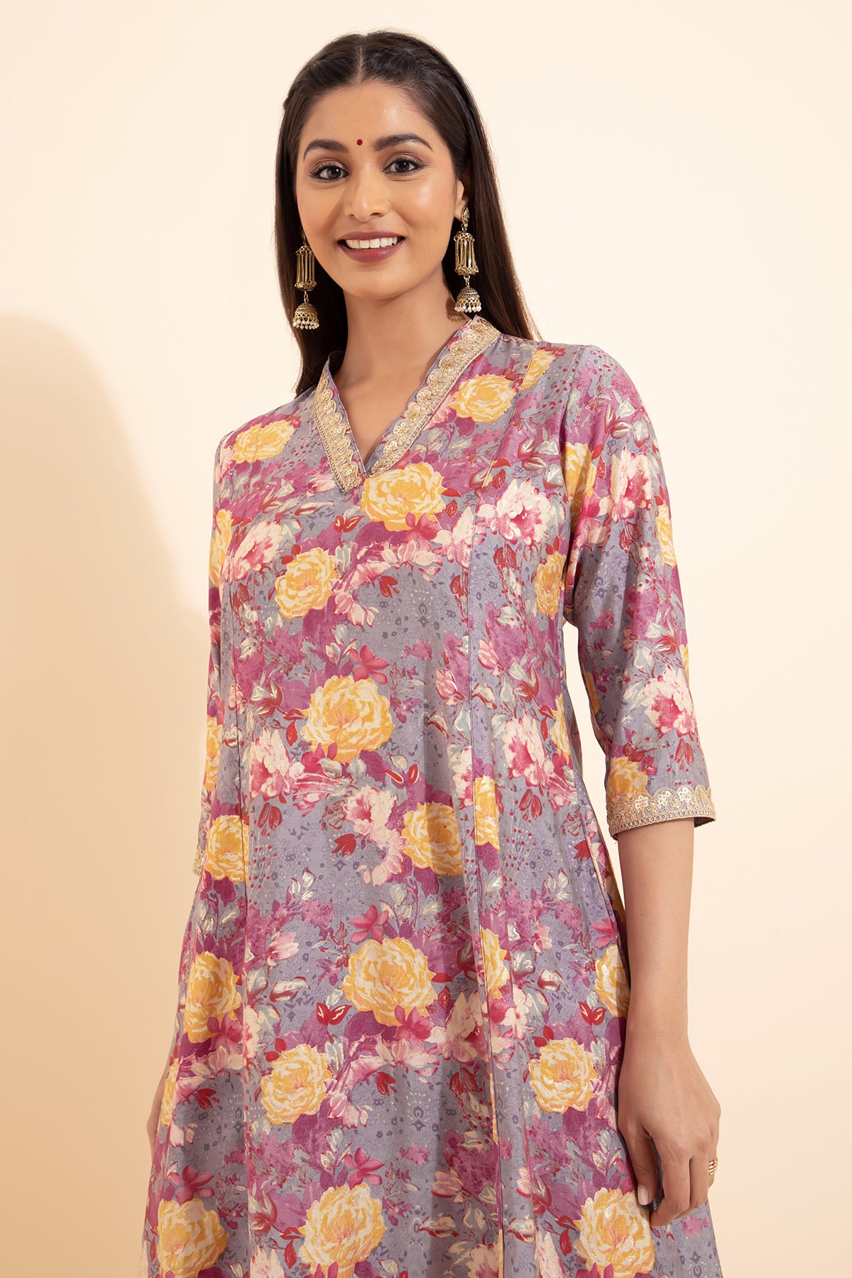 Lace Embellished Floral Printed Kurta - Pink