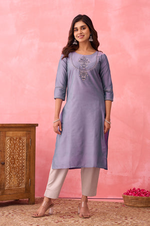 Jewel Inspired Floral Embroidered Kurta - Lavendar