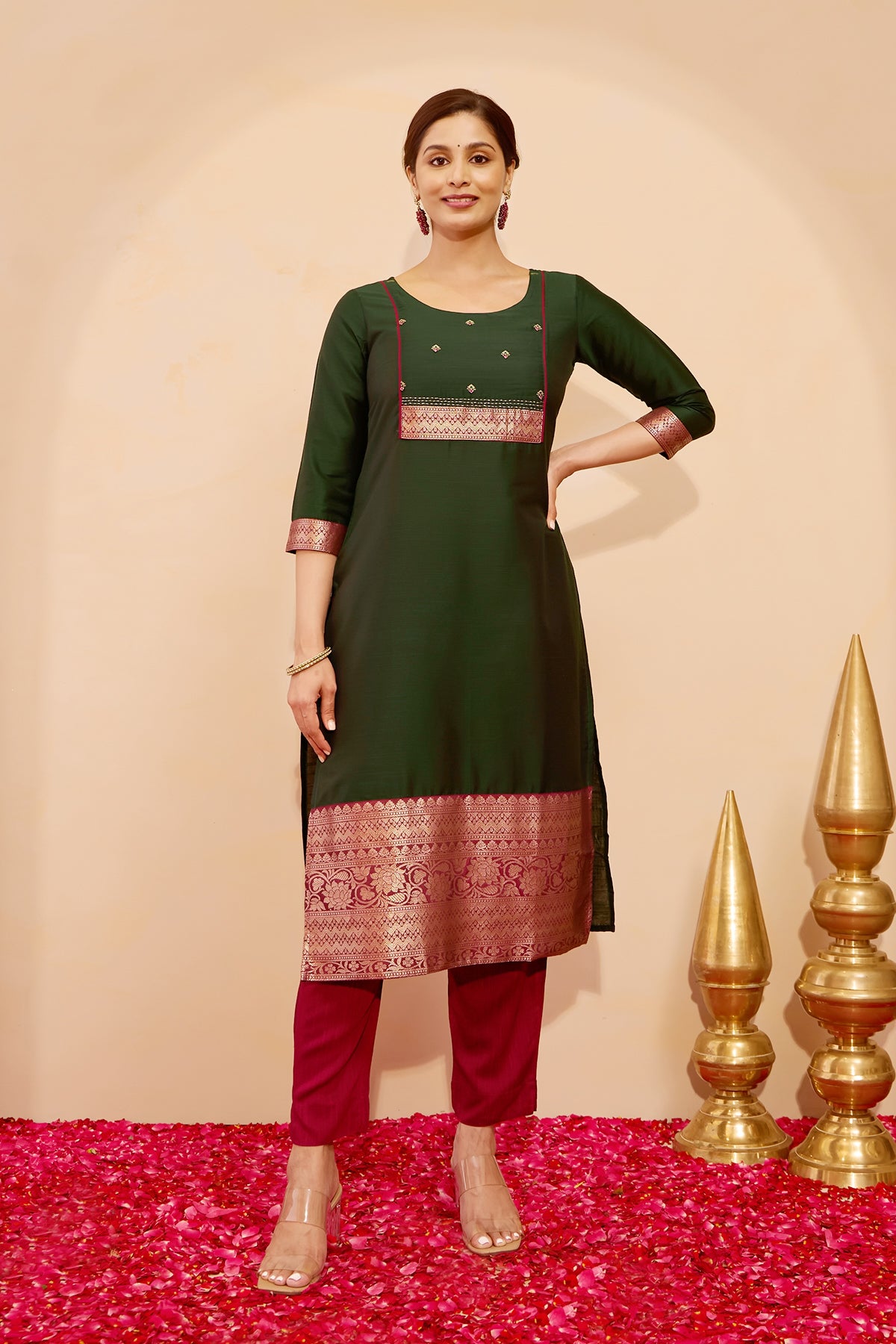 Zari Patchwork Kurta with Kundan Embellishment - Green
