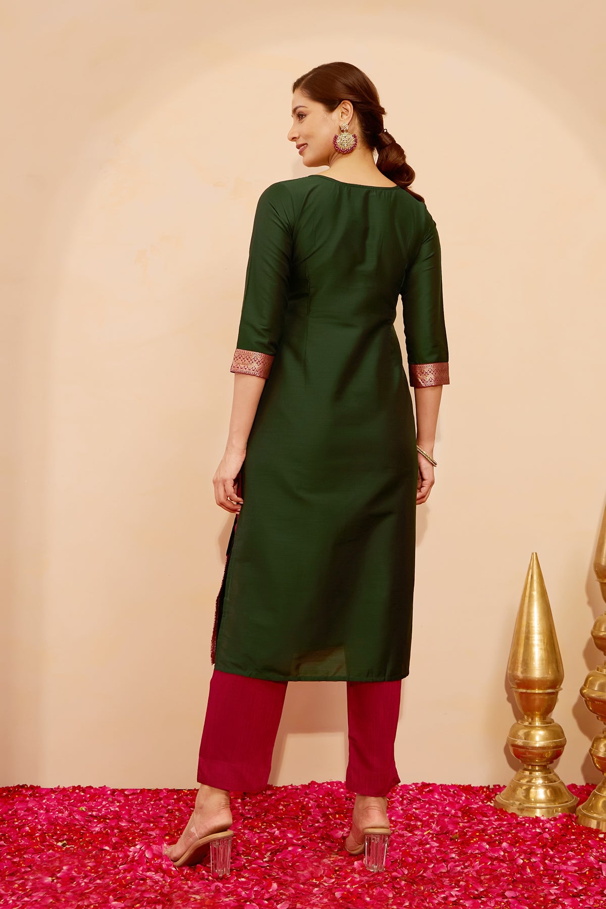 Zari Patchwork Kurta with Kundan Embellishment - Green
