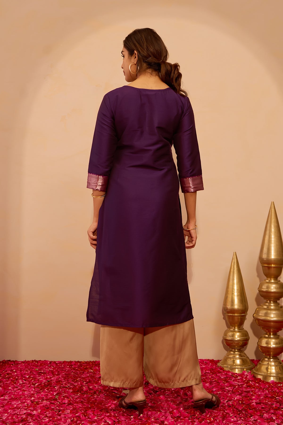 Floral Embroidered Kurta - Wine
