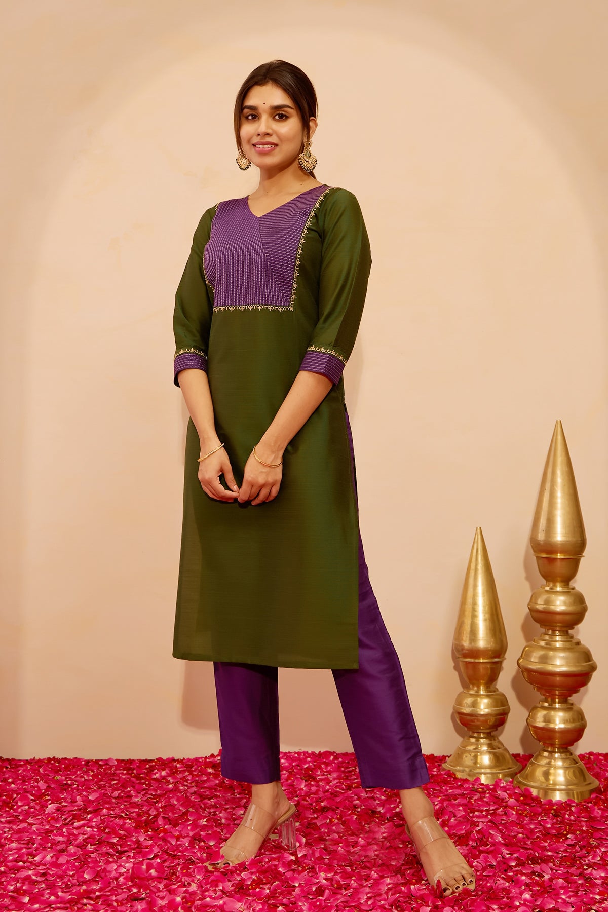 Floral Embroidered Kurta with Contrast Yoke - Green