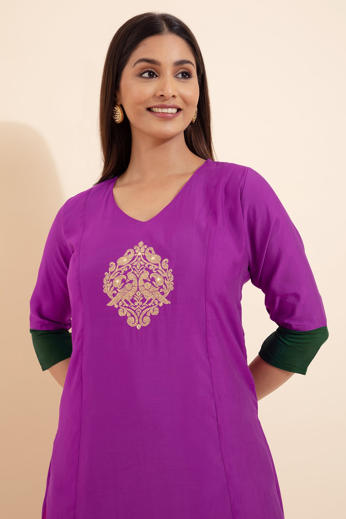 Paisley Embroidered Kurta - Purple
