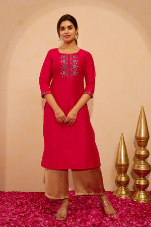 Floral Embroidered & Foil Mirror Embellished Kurta - Pink
