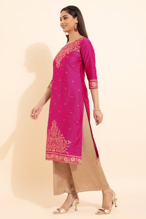 Jewelled Floral Printed Kurta - Pink