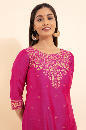 Jewelled Floral Printed Kurta - Pink