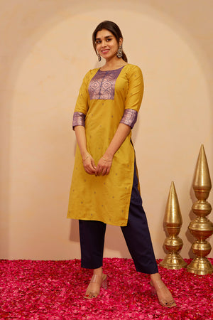 Printed Kurta with Zari Patchwork- Mustard