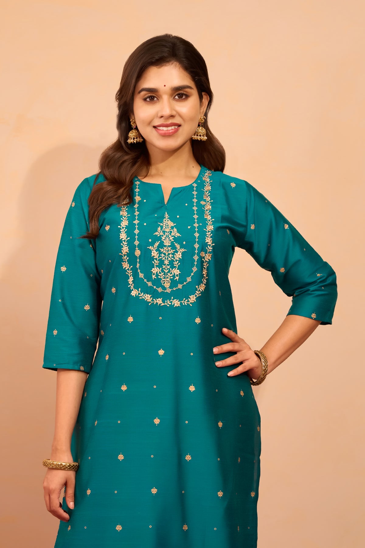 Jewel Inspired Floral Embroidered Kurta - Turquoise
