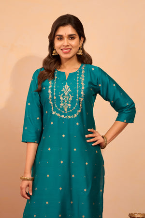 Jewel Inspired Floral Embroidered Kurta - Turquoise
