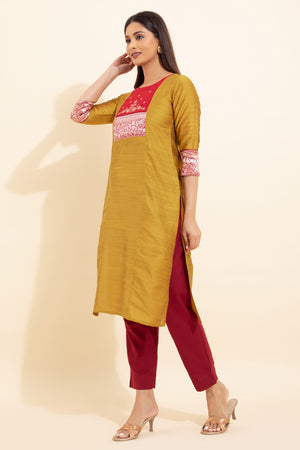 Floral Embroidered Kurta with Zari Border - Mustard