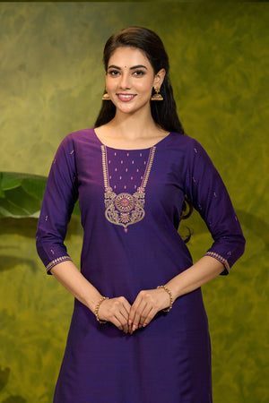 Jewel Inspired Embroidered Kurta - Purple