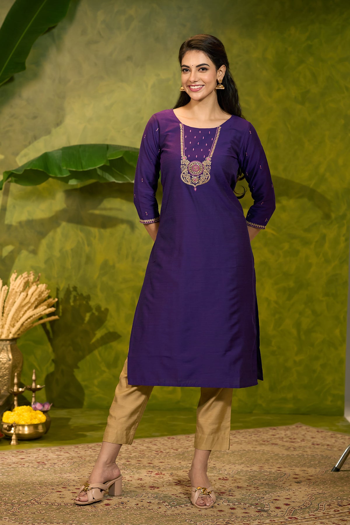 Jewel Inspired Embroidered Kurta - Purple