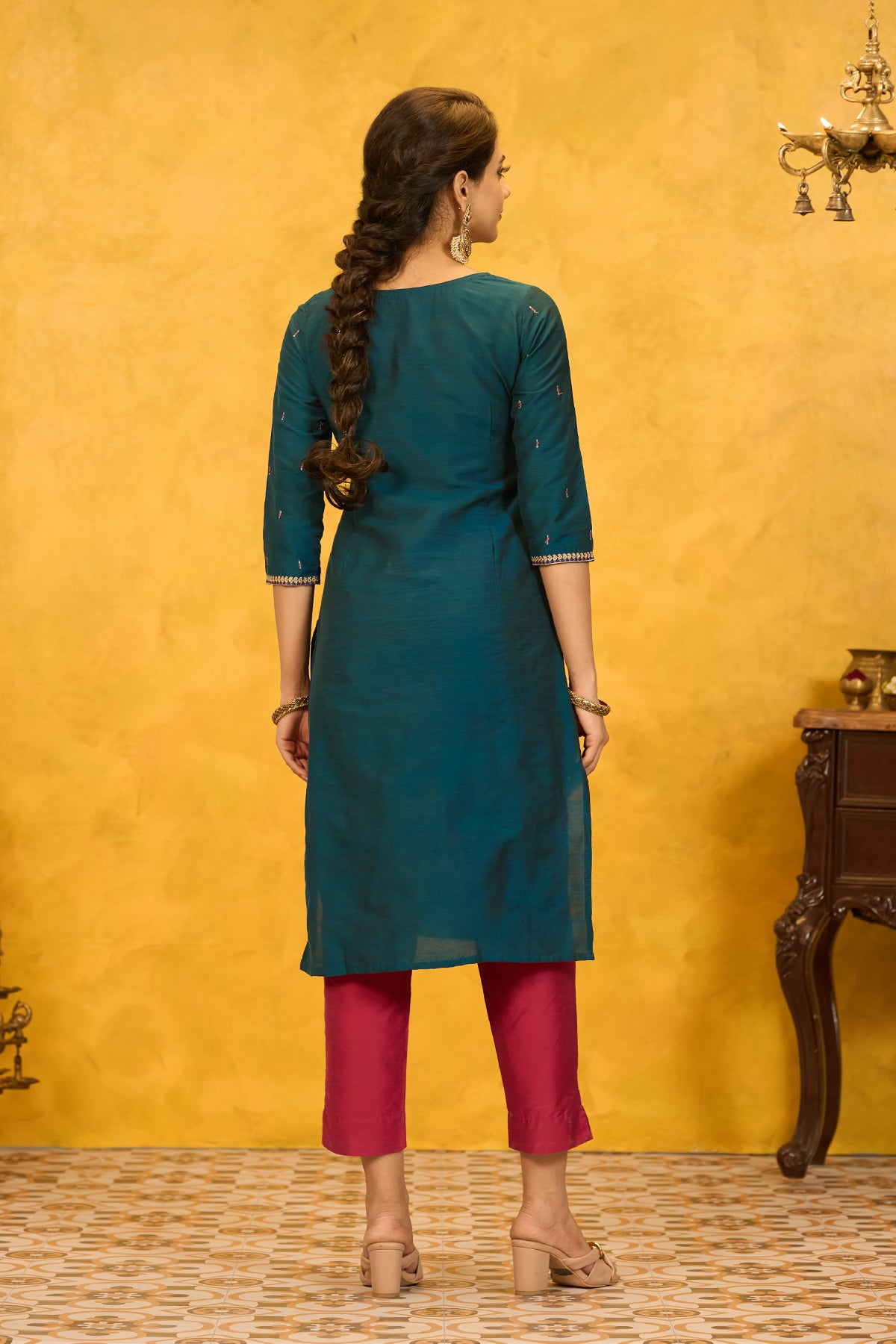 Jewel Inspired Embroidered Kurta - Teal Green