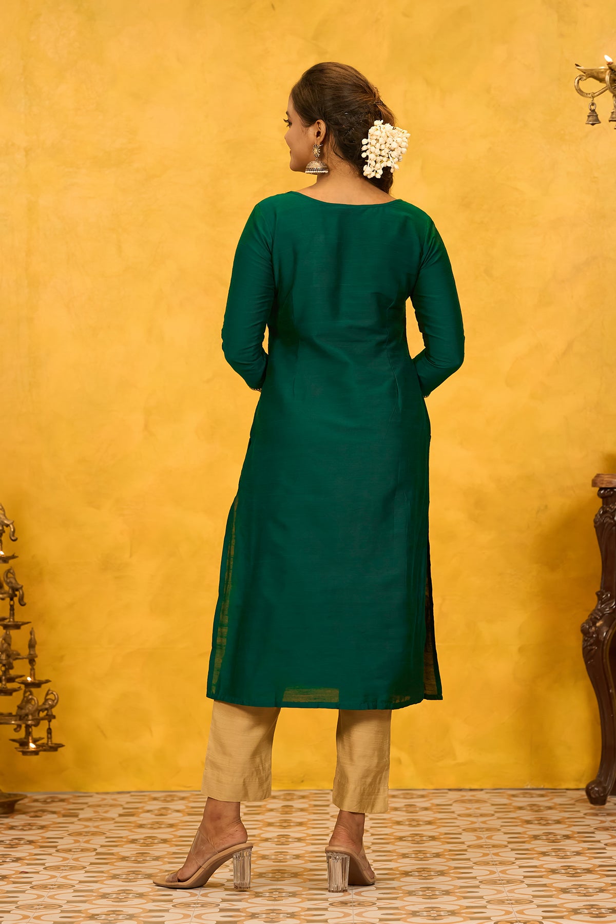 Contemporary Floral Printed Kurta - Green