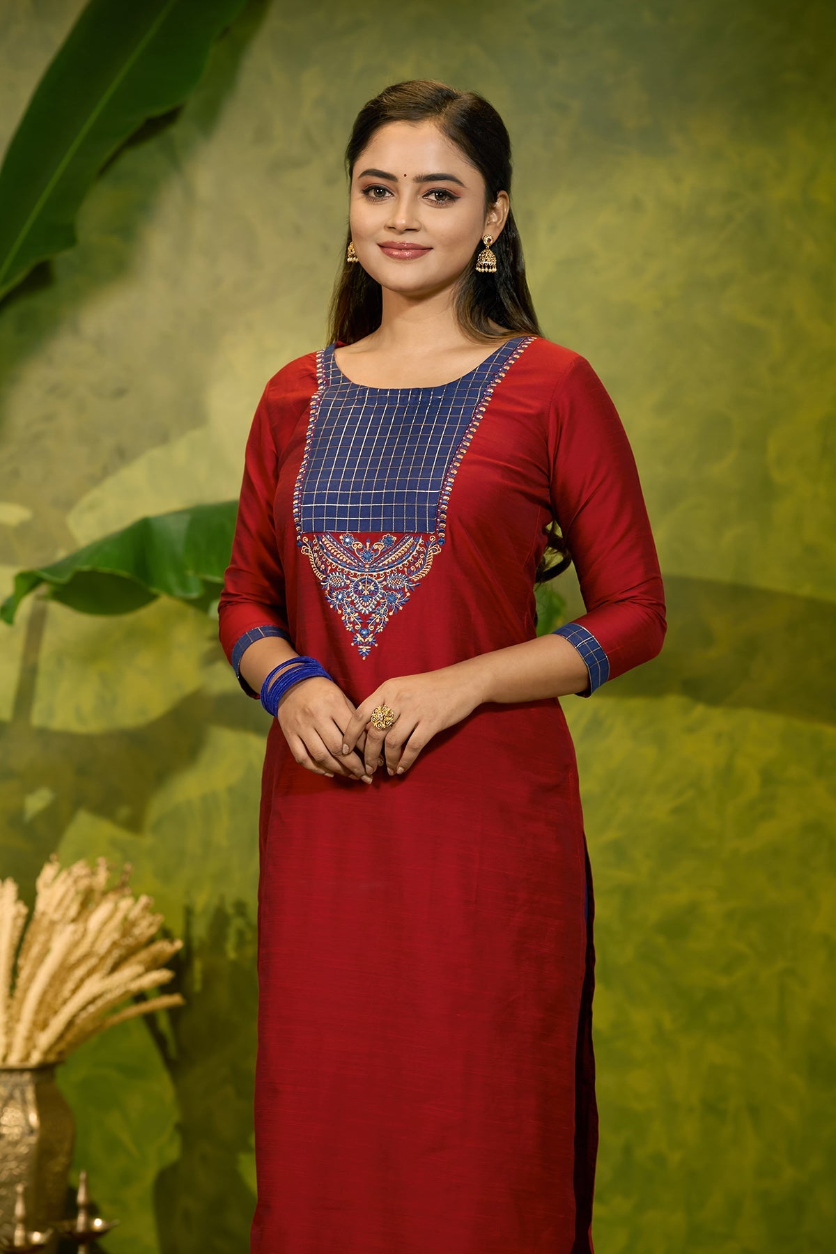 Traditional Embroidered Kurta with Yoke Patchwork - Red