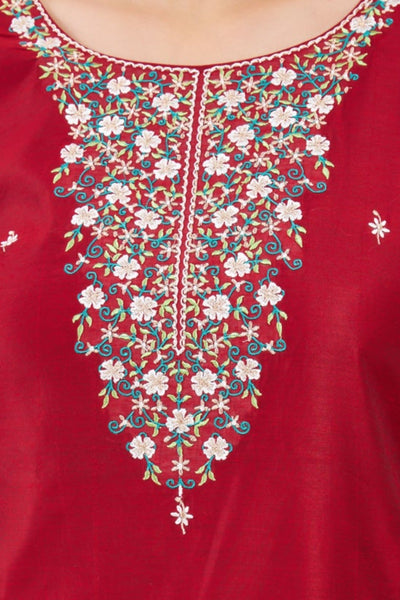 Contrast Floral Embroidered Kurta - Maroon