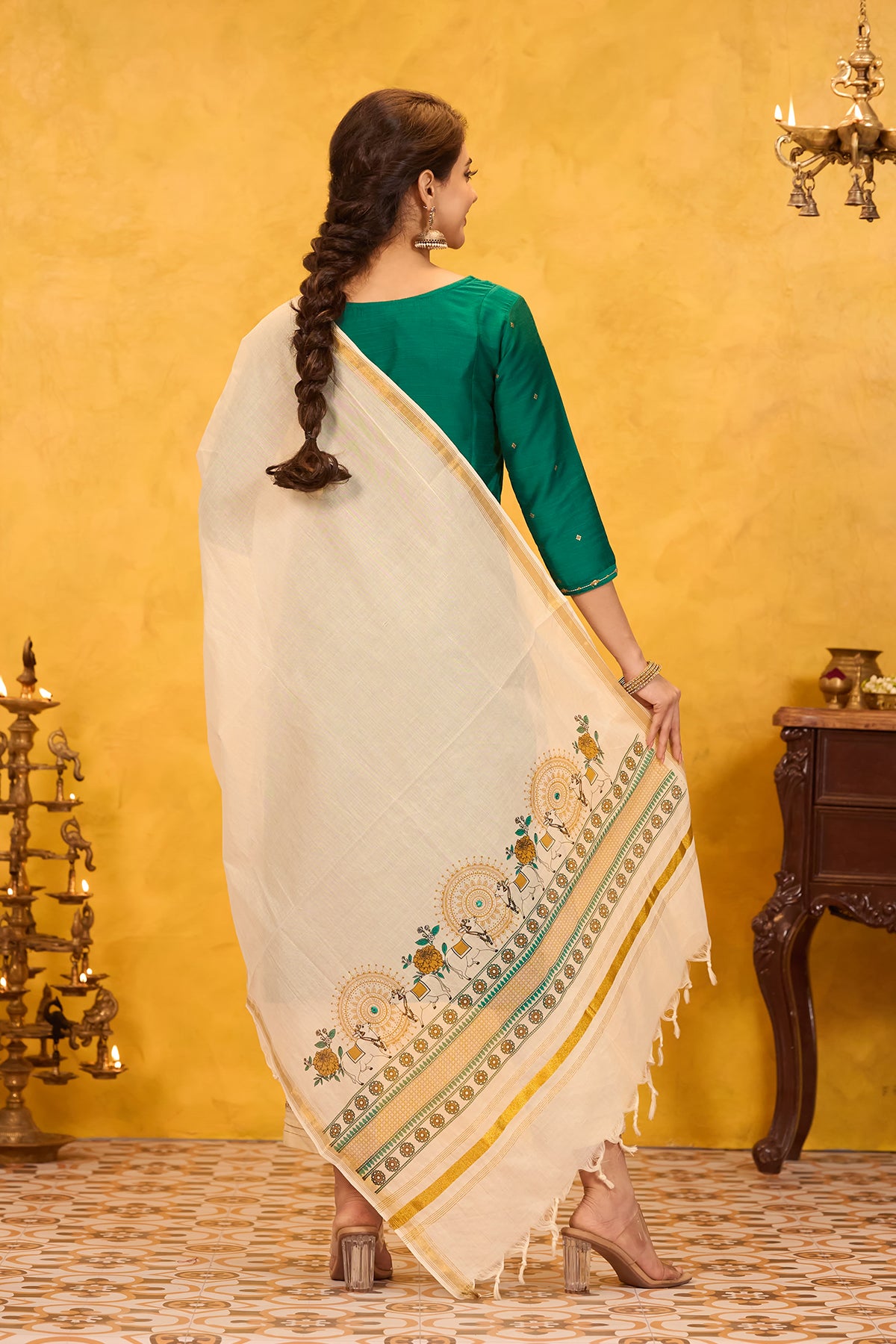 Pichwai Pongal Inspired Printed Dupatta with Kurta - Green & Off-White