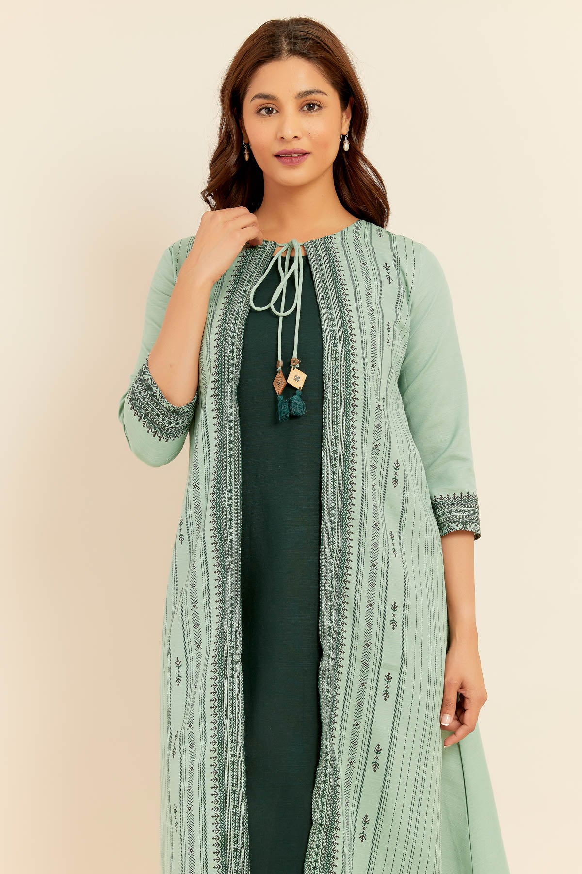 Geometric Pattern With Contrast Over Coat Kurta Green