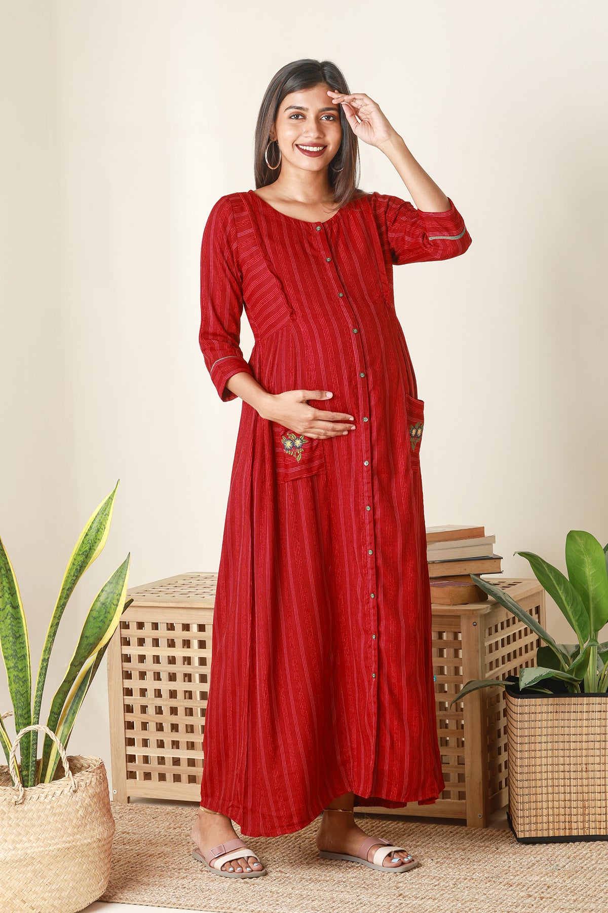 Textured Striped Maternity Dress with chic pockets - Maroon