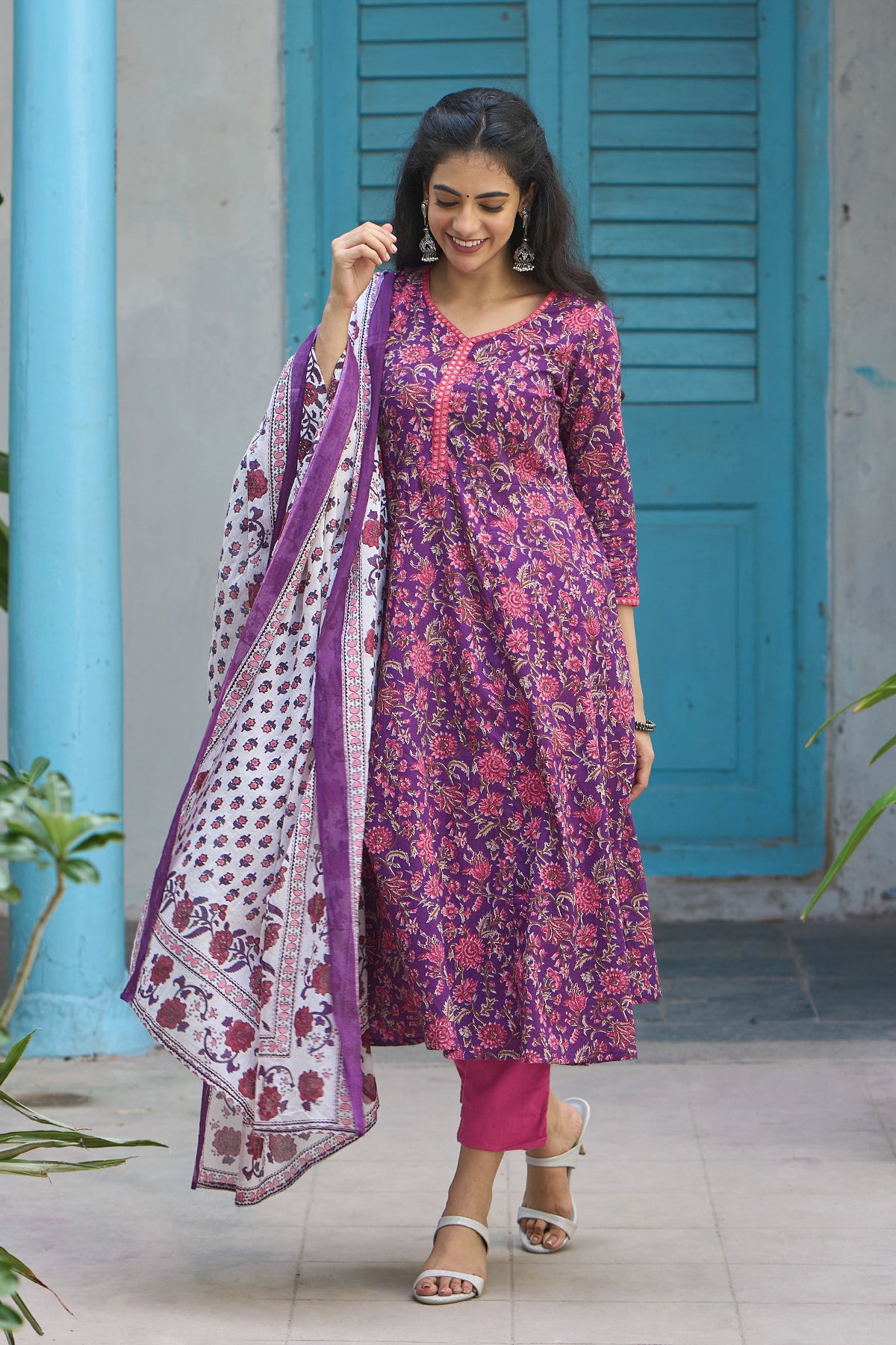 Floral Printed Cotton Kurta-Set with Dupatta - Purple