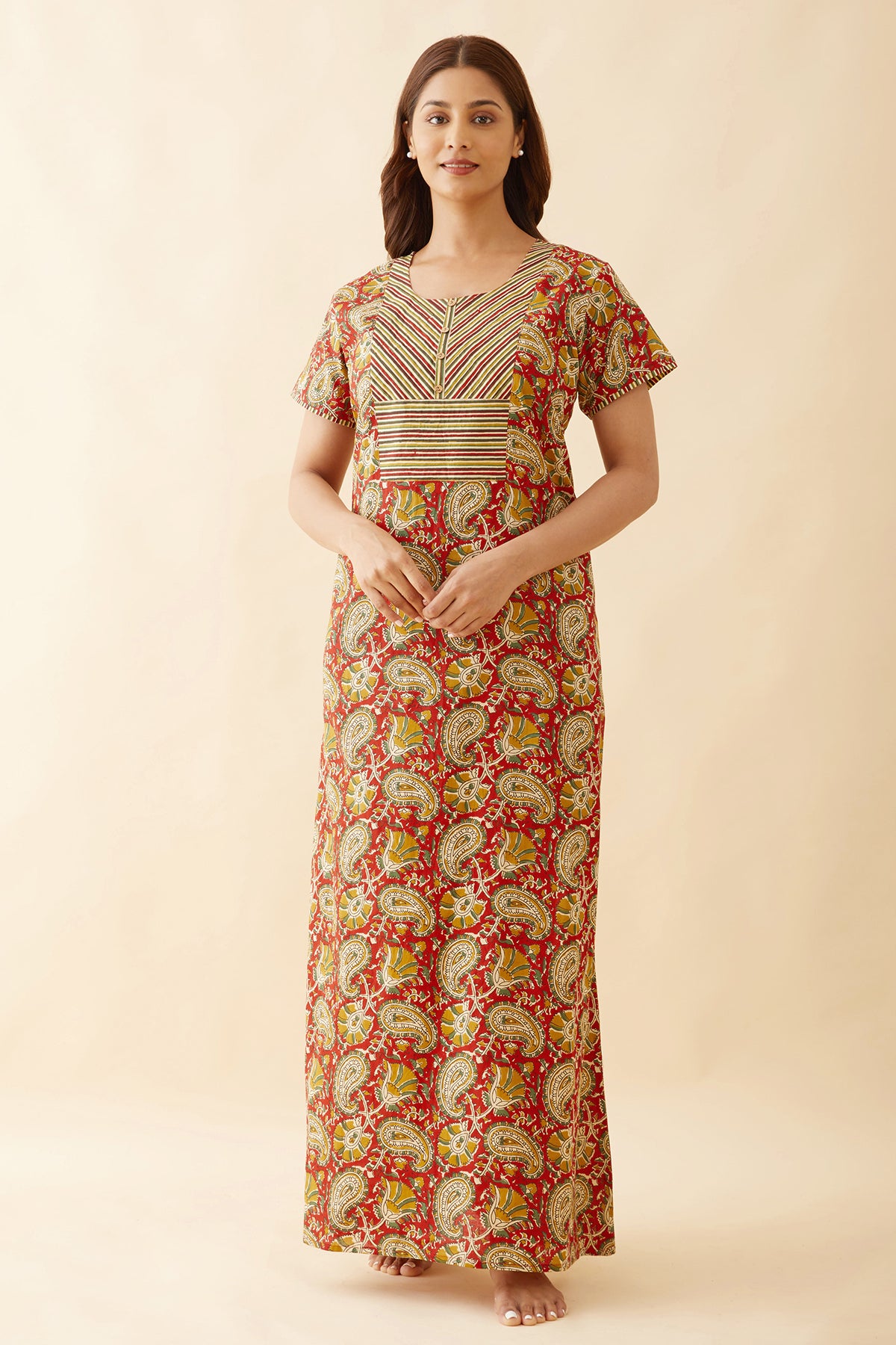 Allover Paisley Kalamkari Printed Nighty - Red