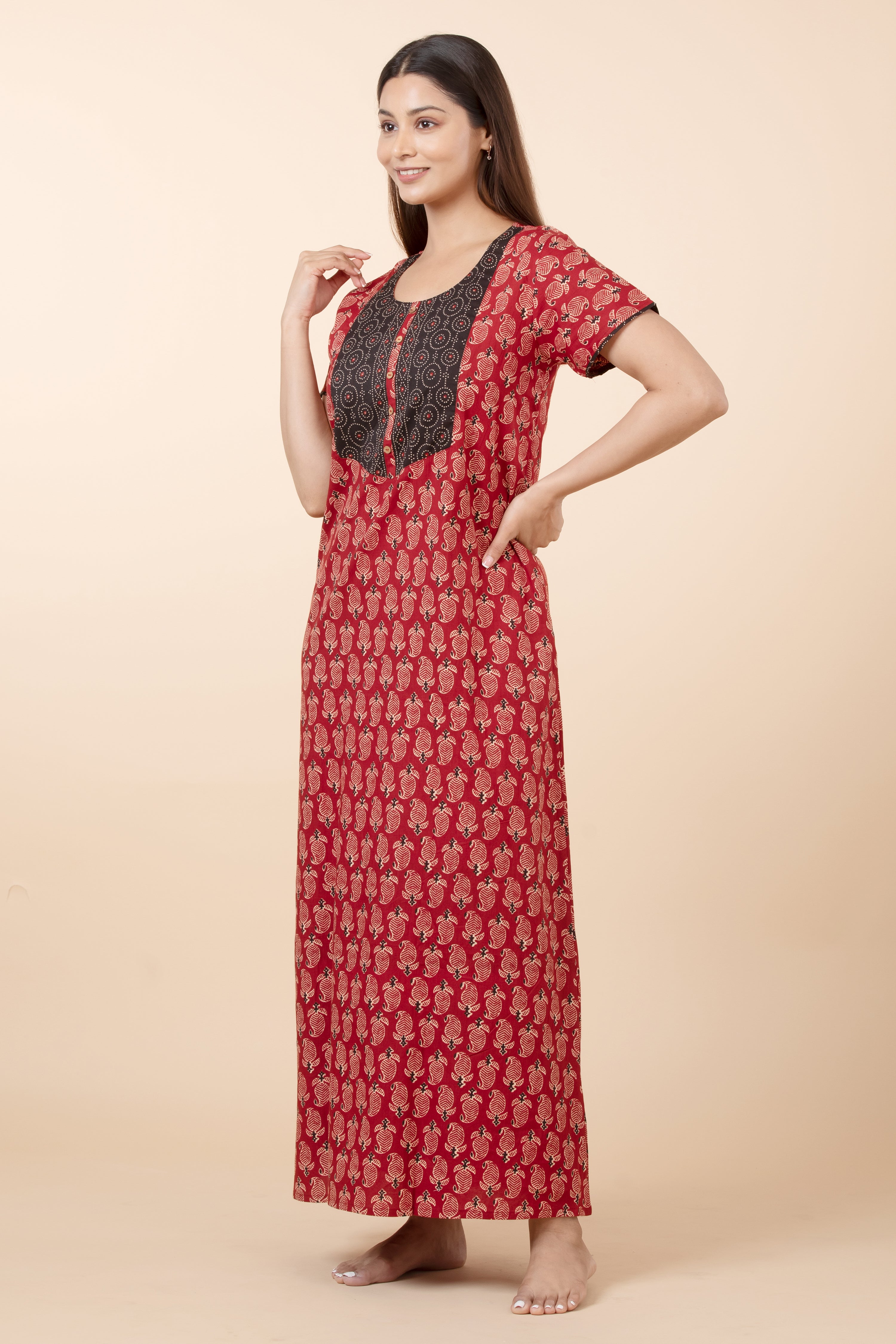 Paisley Printed Cotton Nighty - Maroon